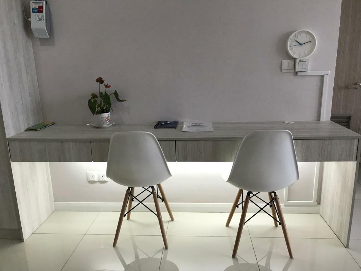 Minimalist Duplex @ Petaling Jaya & Sunway Apartment Luaran gambar